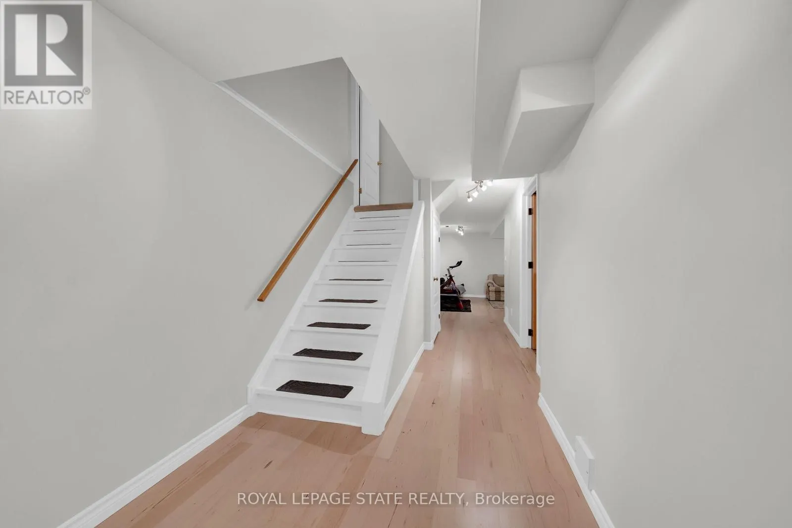 36 - 81 VALRIDGE DRIVE