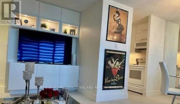 1204 - 1103 JALNA BOULEVARD, #1204