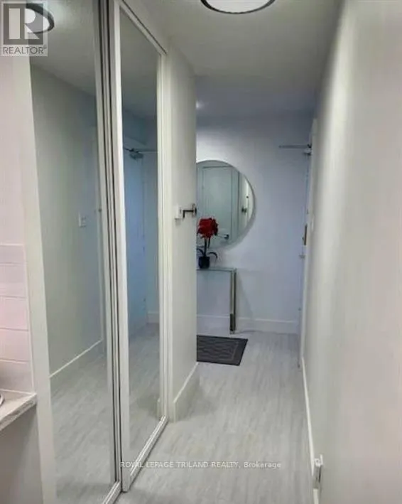 1204 - 1103 JALNA BOULEVARD, #1204