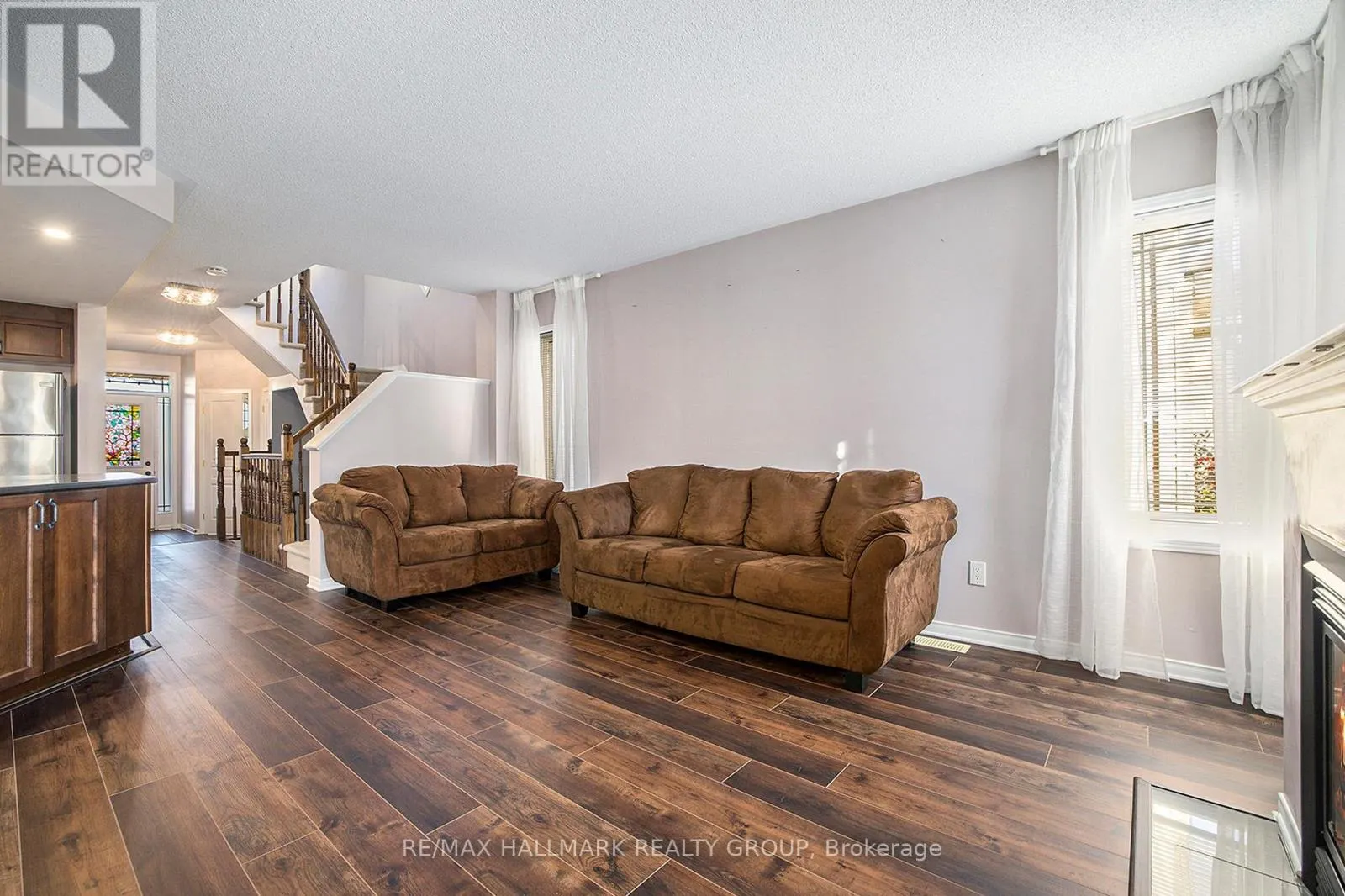 1487 CARRONBRIDGE CIRCLE