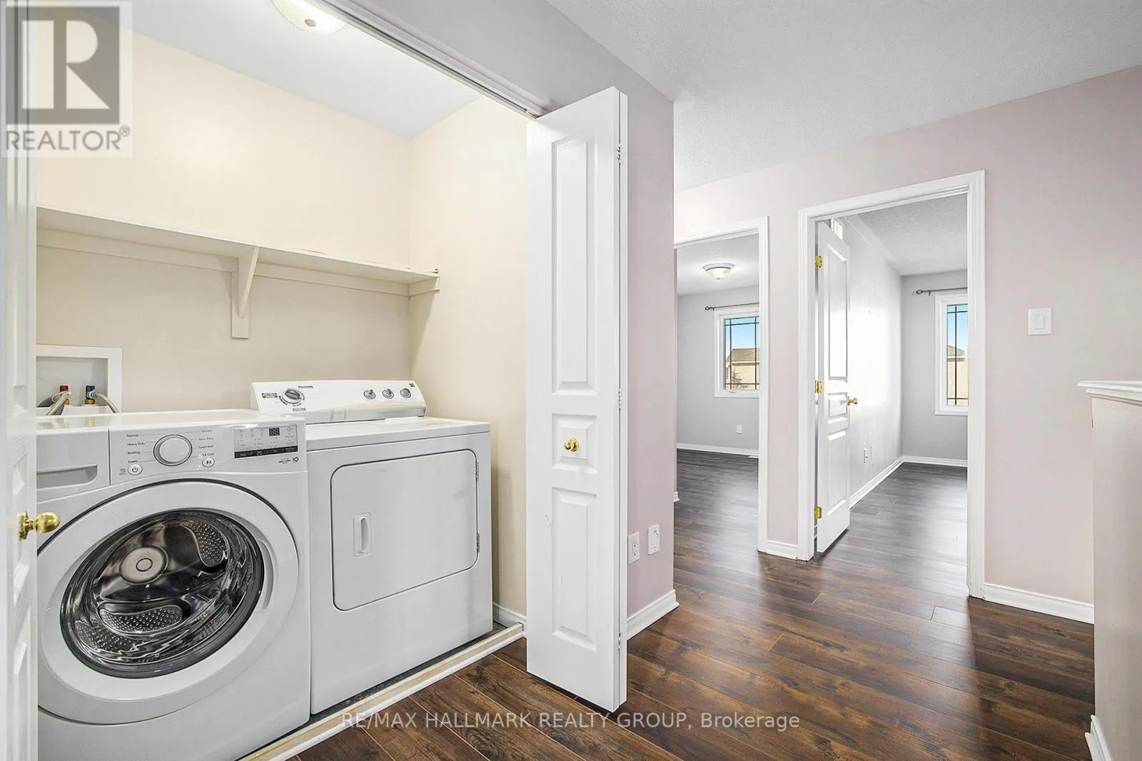 1487 CARRONBRIDGE CIRCLE