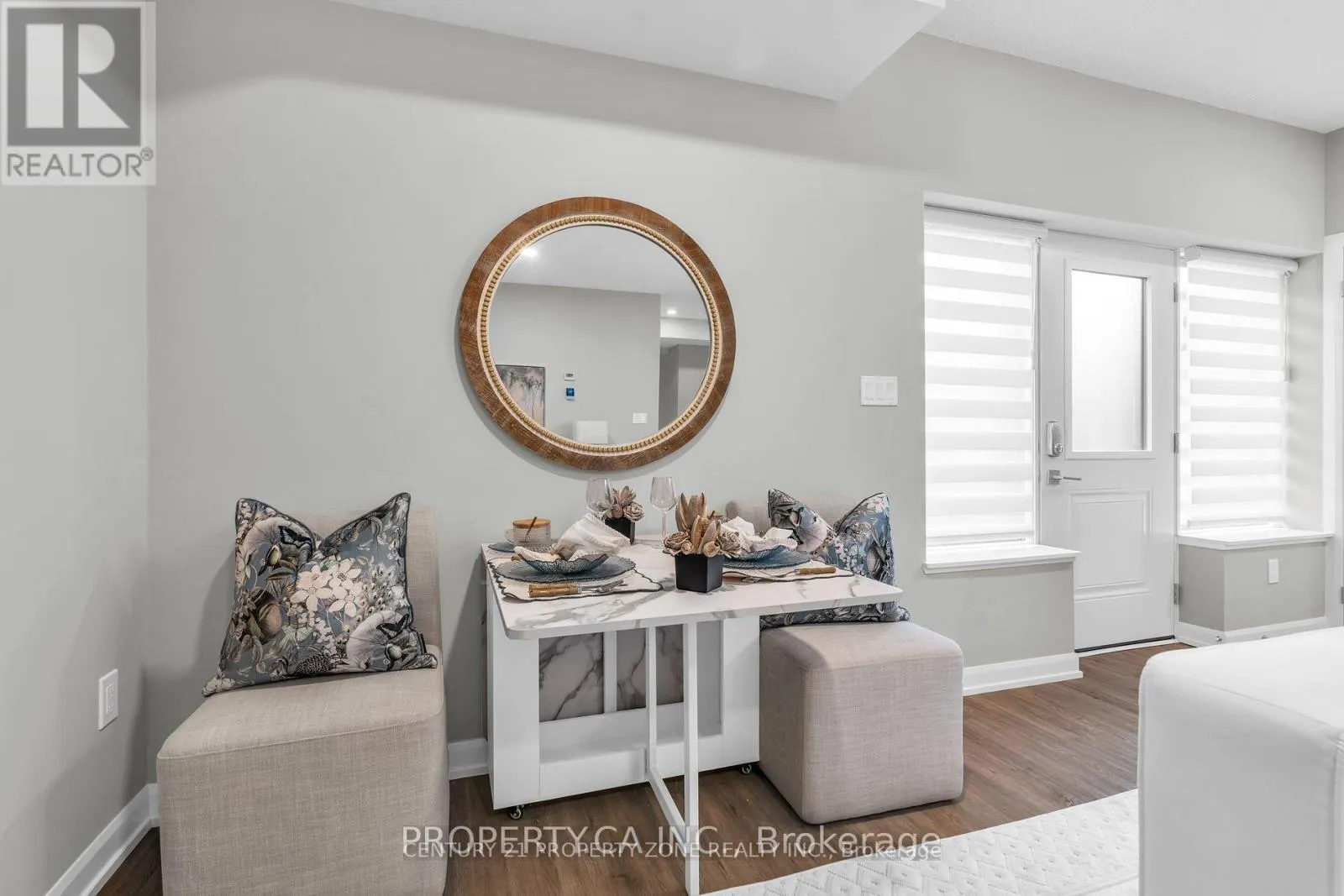 101 - 708 WOOLWICH STREET