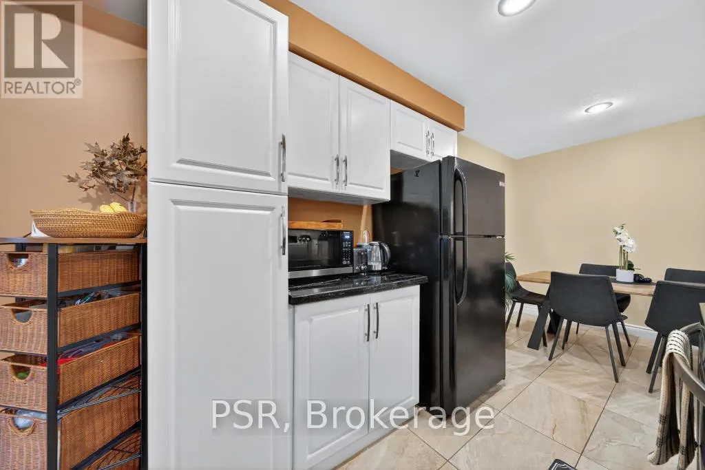 28 - 171 HIGHBURY DRIVE