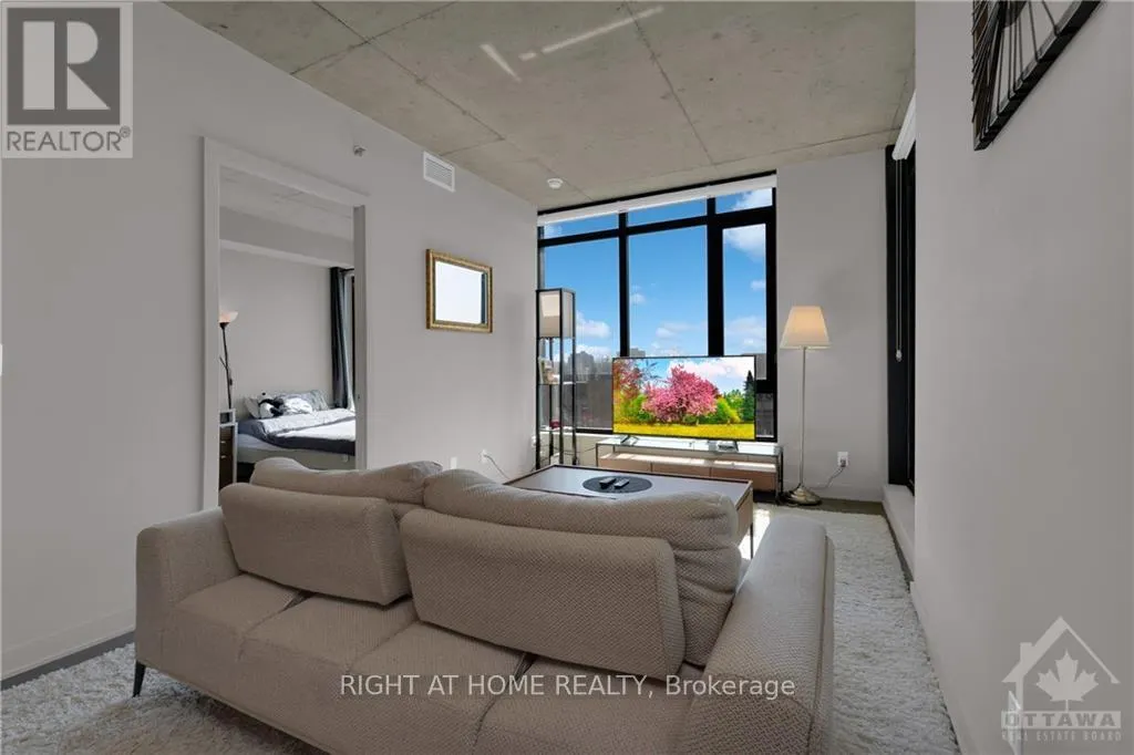 509 - 203 CATHERINE STREET