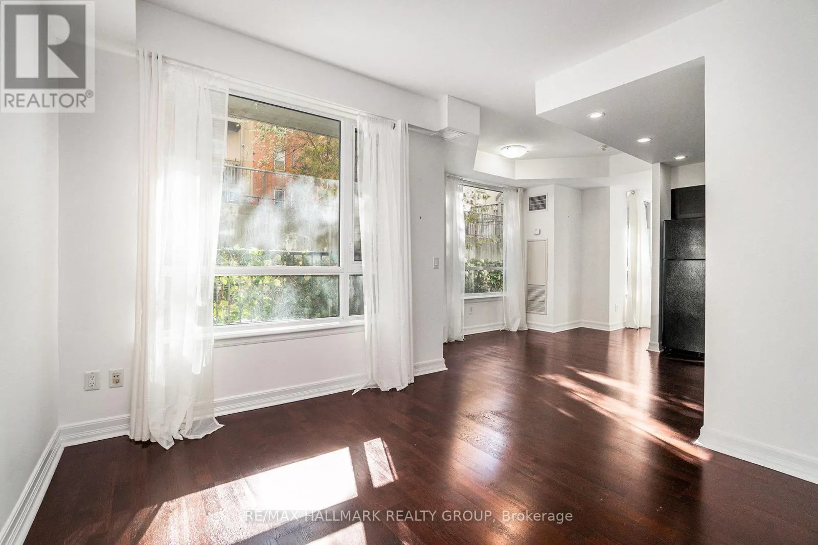 101 - 200 BESSERER STREET