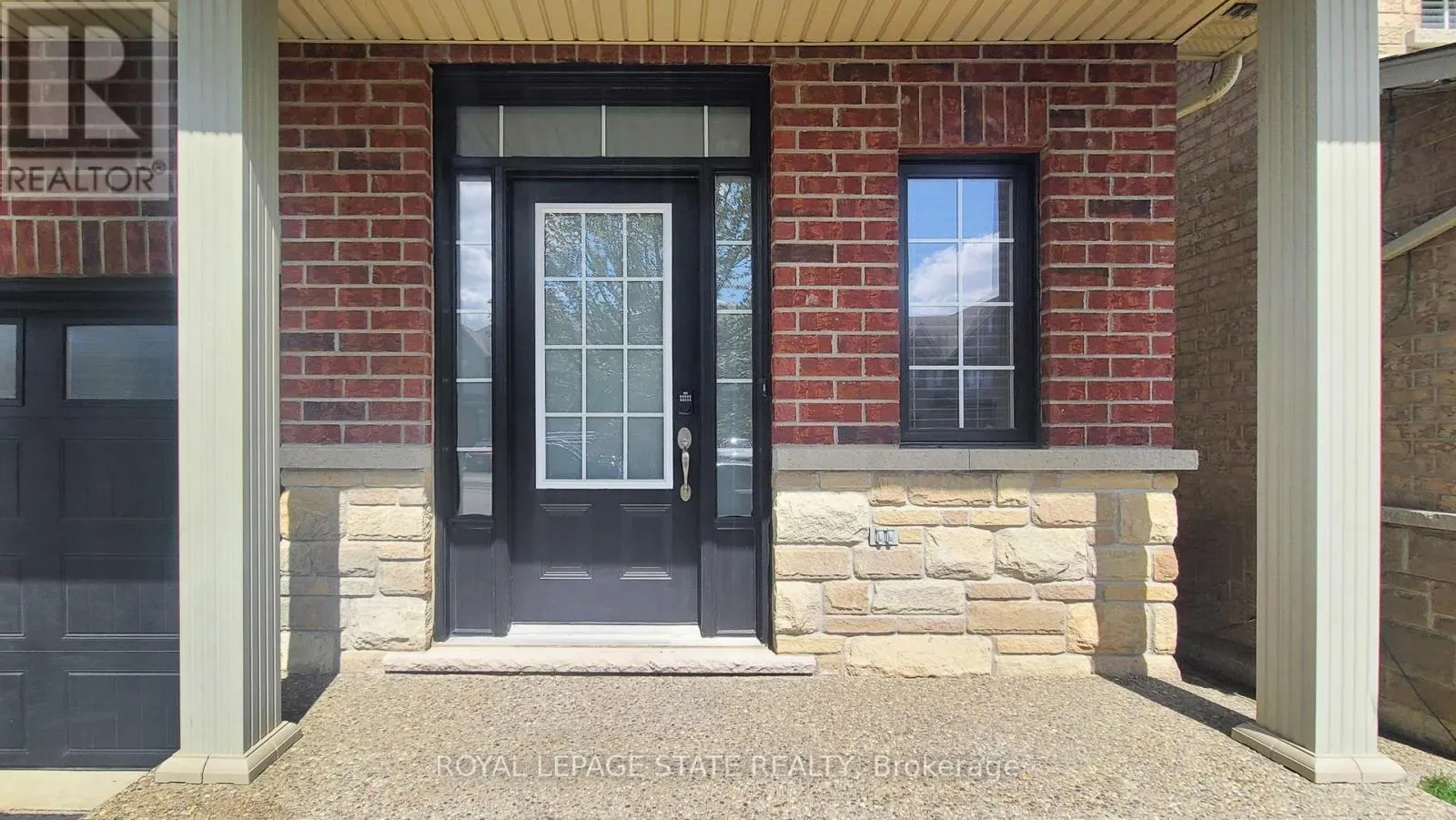 50 BANKFIELD CRESCENT