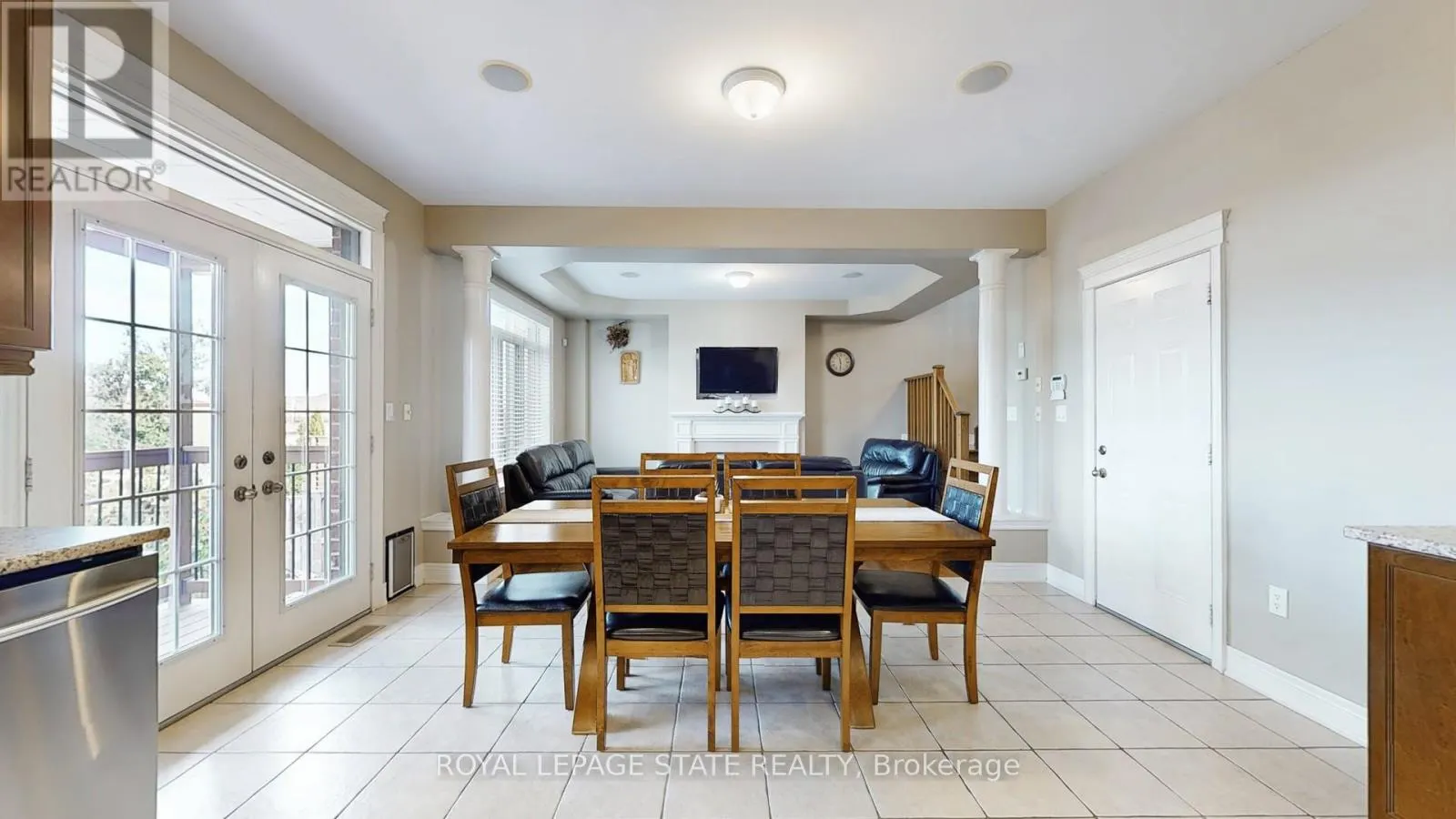 50 BANKFIELD CRESCENT