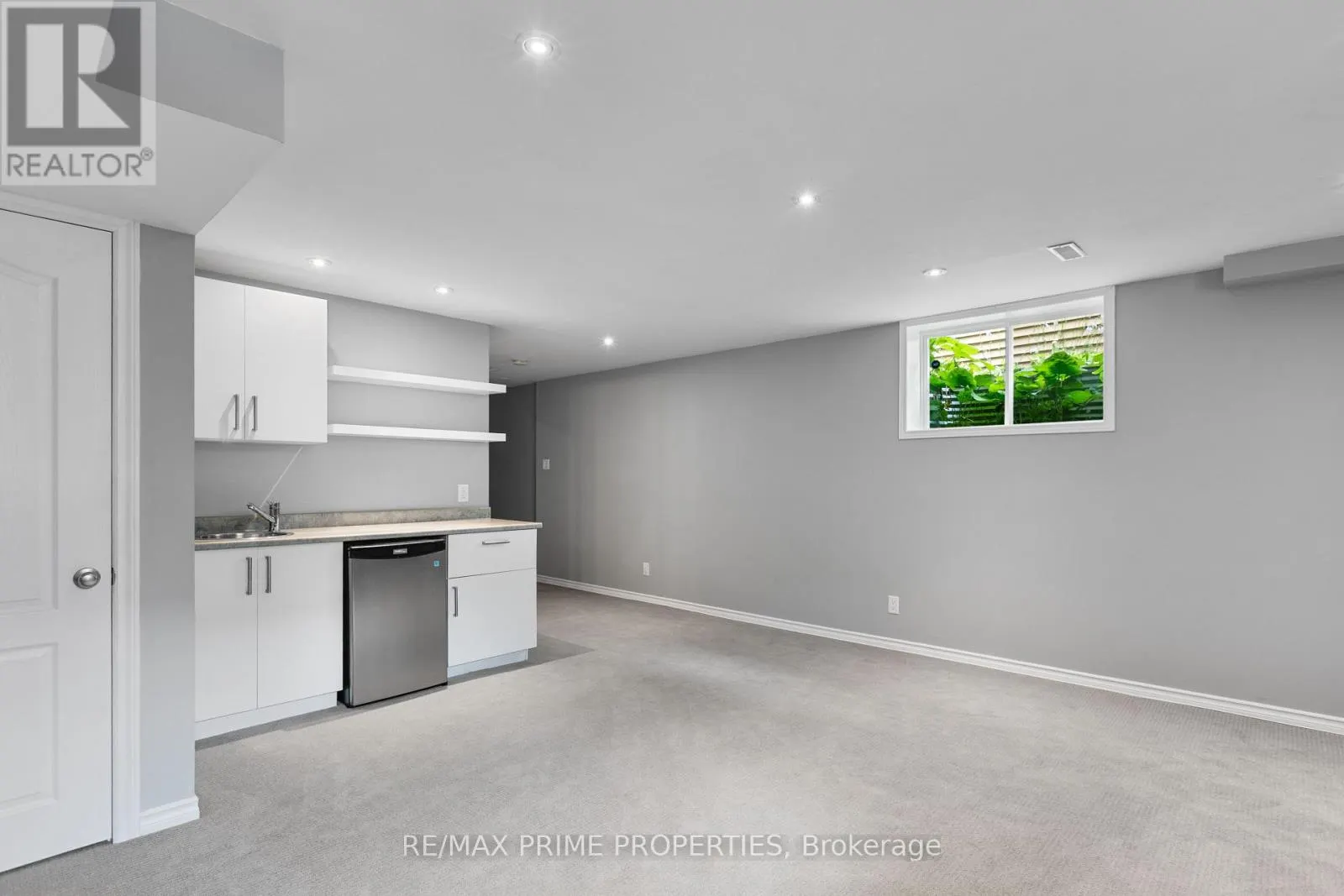 526 GOLDEN SEDGE WAY