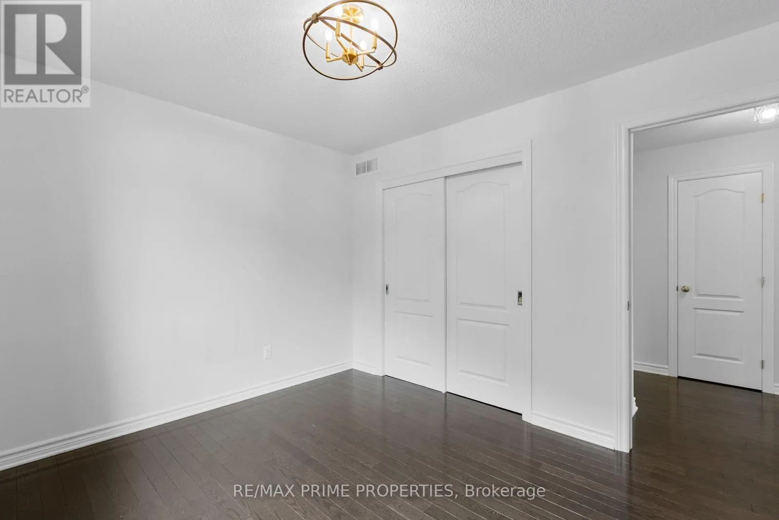 526 GOLDEN SEDGE WAY