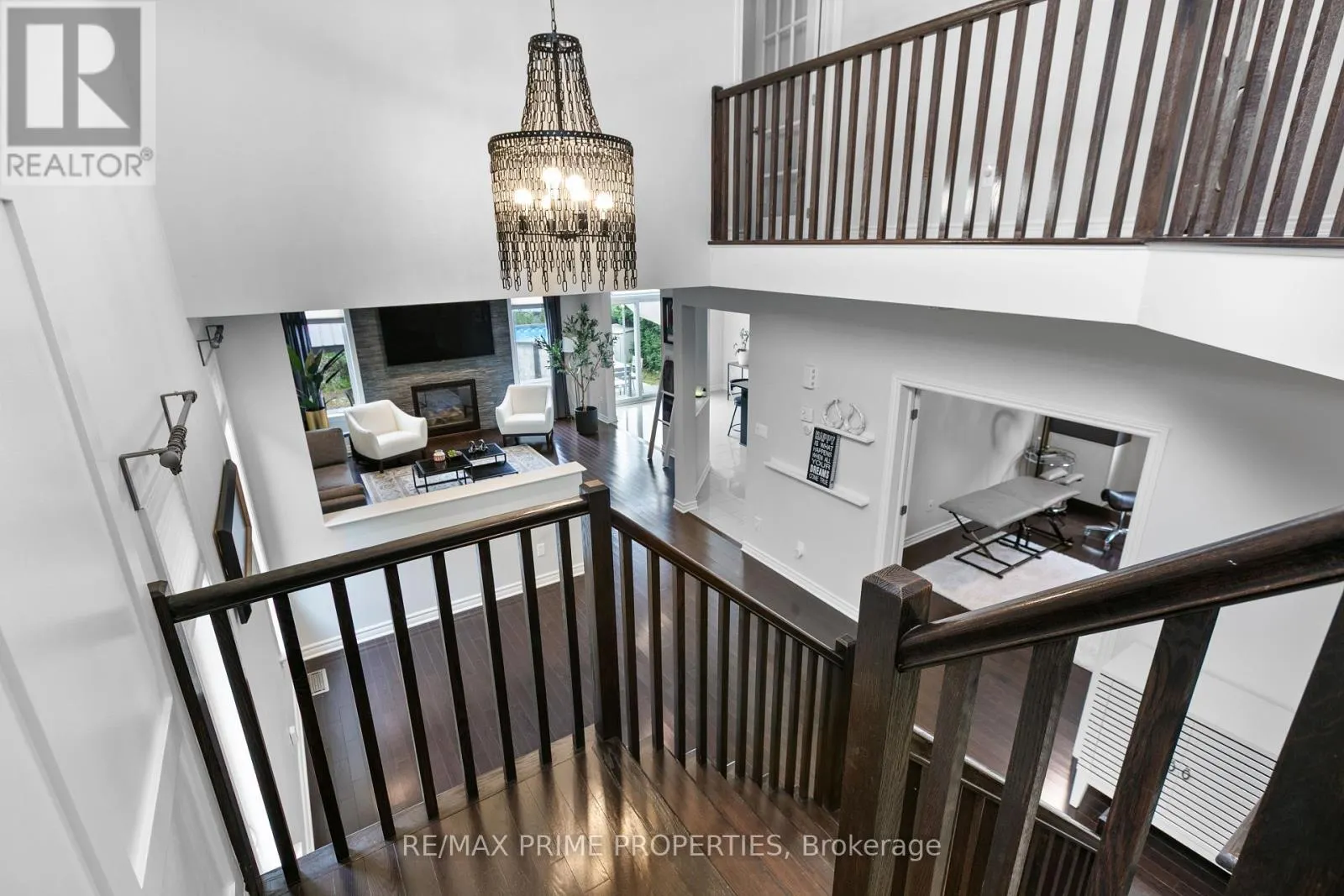 526 GOLDEN SEDGE WAY