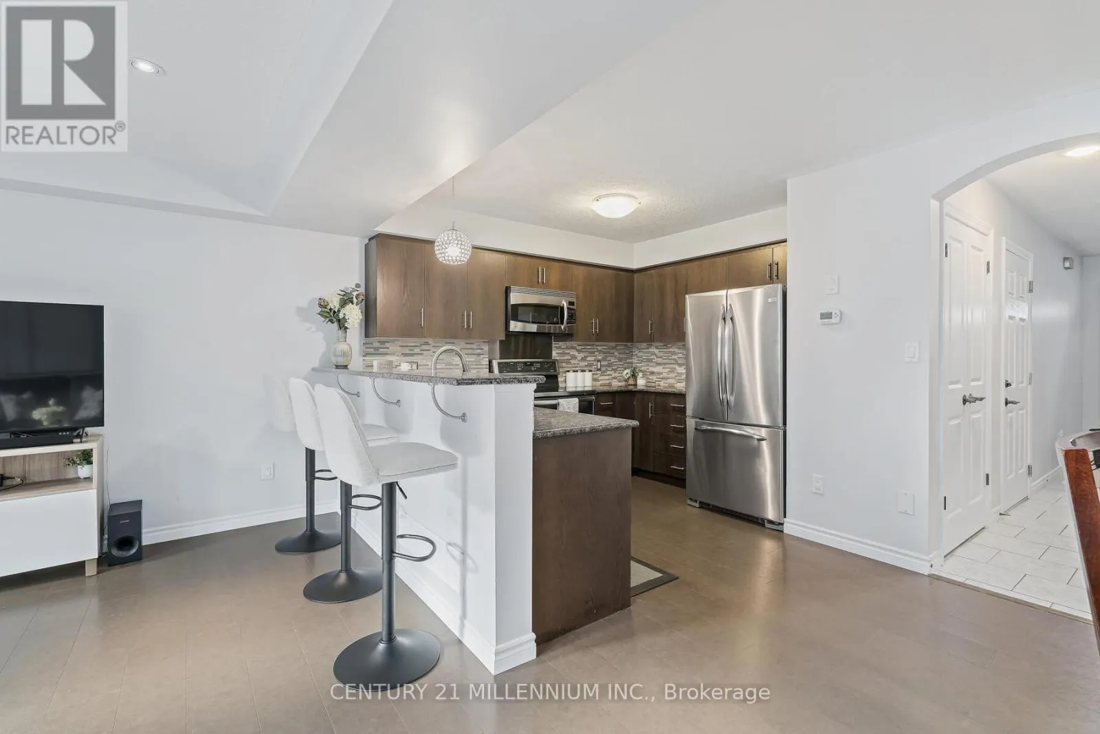 13 - 167 ARKELL ROAD