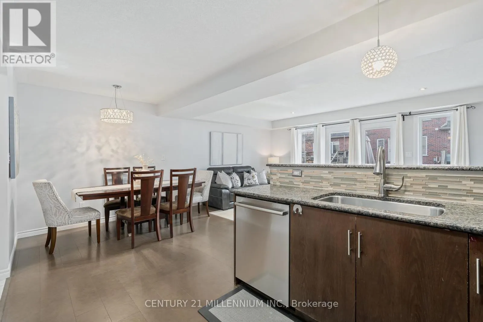 13 - 167 ARKELL ROAD