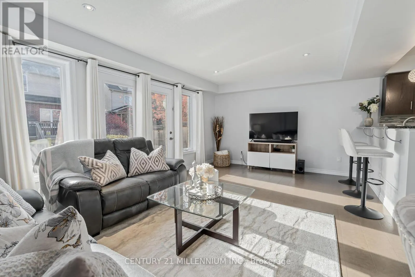 13 - 167 ARKELL ROAD