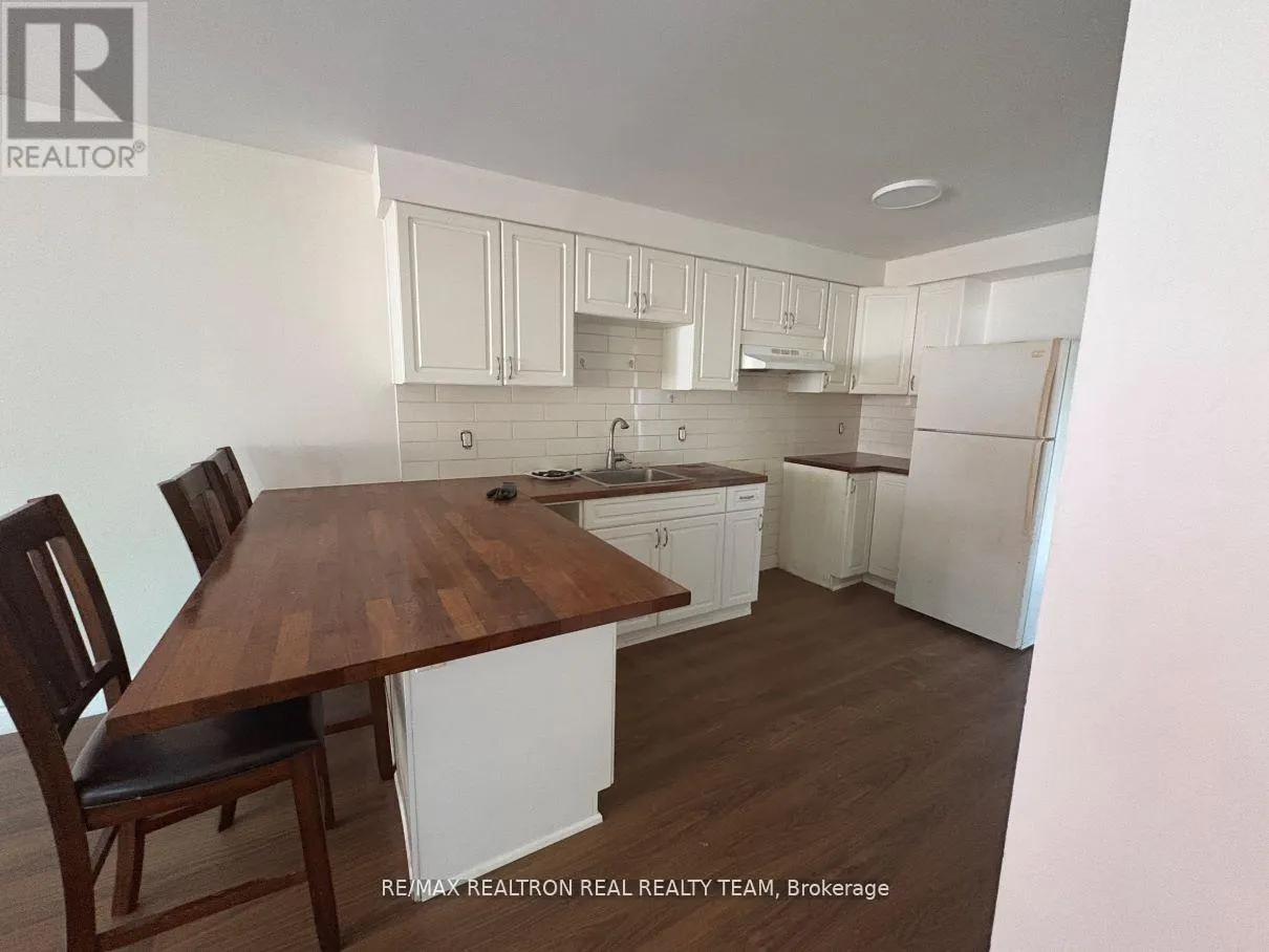 #C1 - 1129 CANNON STREET E