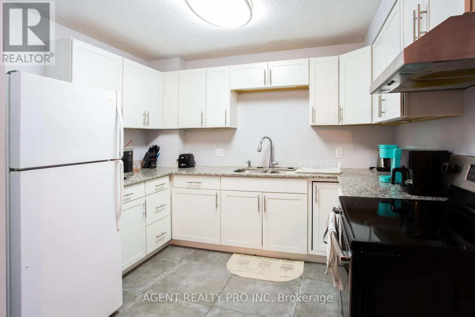 217 - 1 JACKSWAY CRESCENT, #217