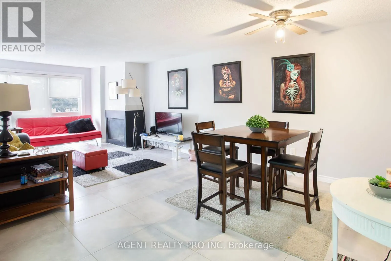 217 - 1 JACKSWAY CRESCENT, #217