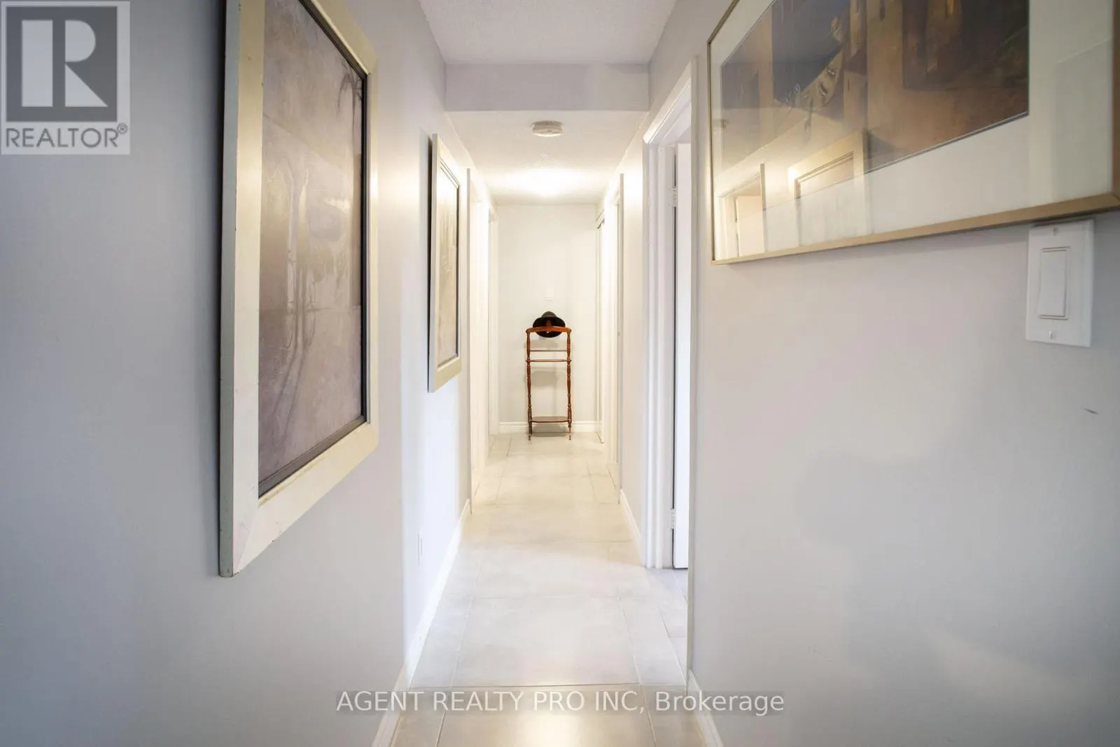 217 - 1 JACKSWAY CRESCENT, #217