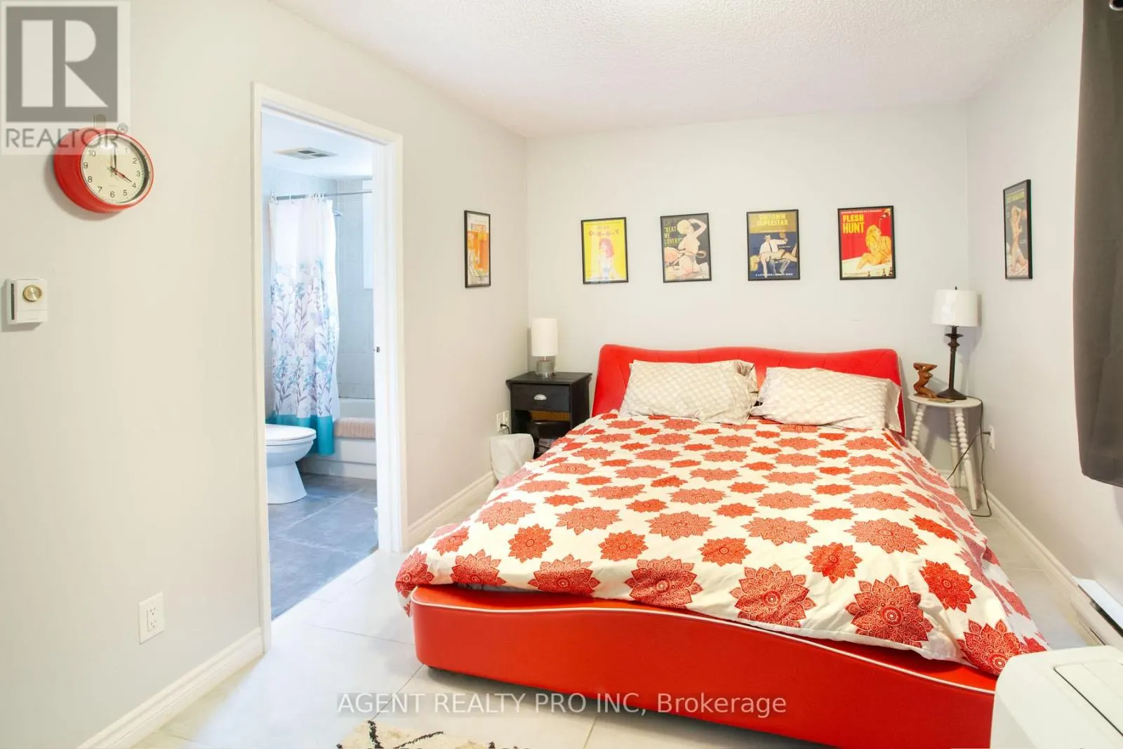 217 - 1 JACKSWAY CRESCENT, #217