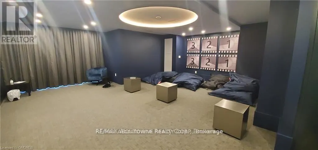 505 - 16 CONCORD PLACE