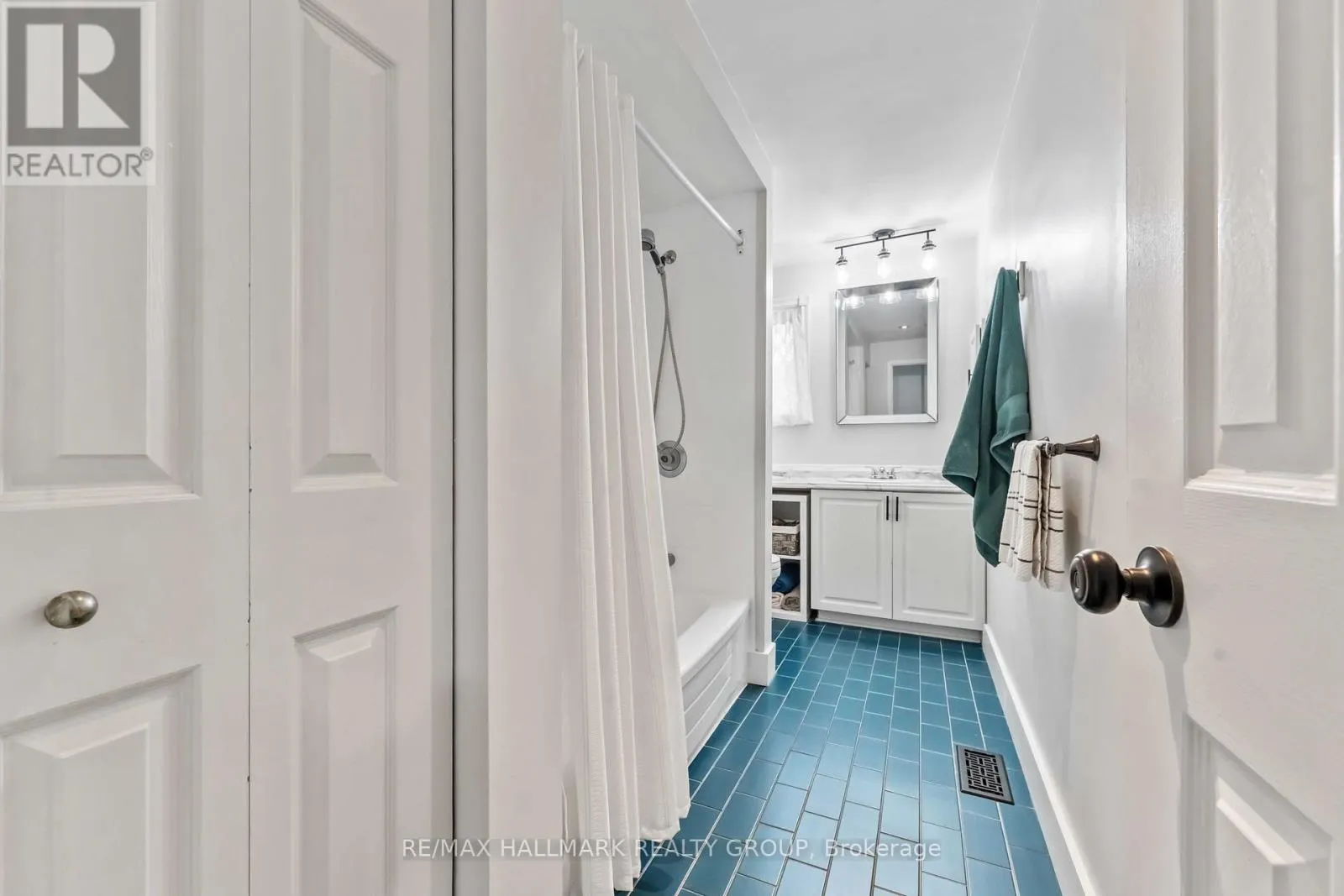 1655 DES BROUSSAILLES TERRACE