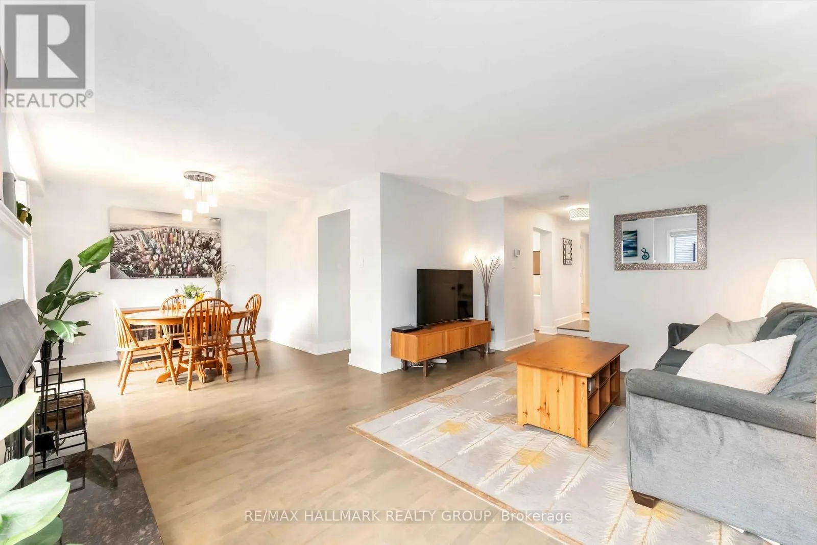 1655 DES BROUSSAILLES TERRACE