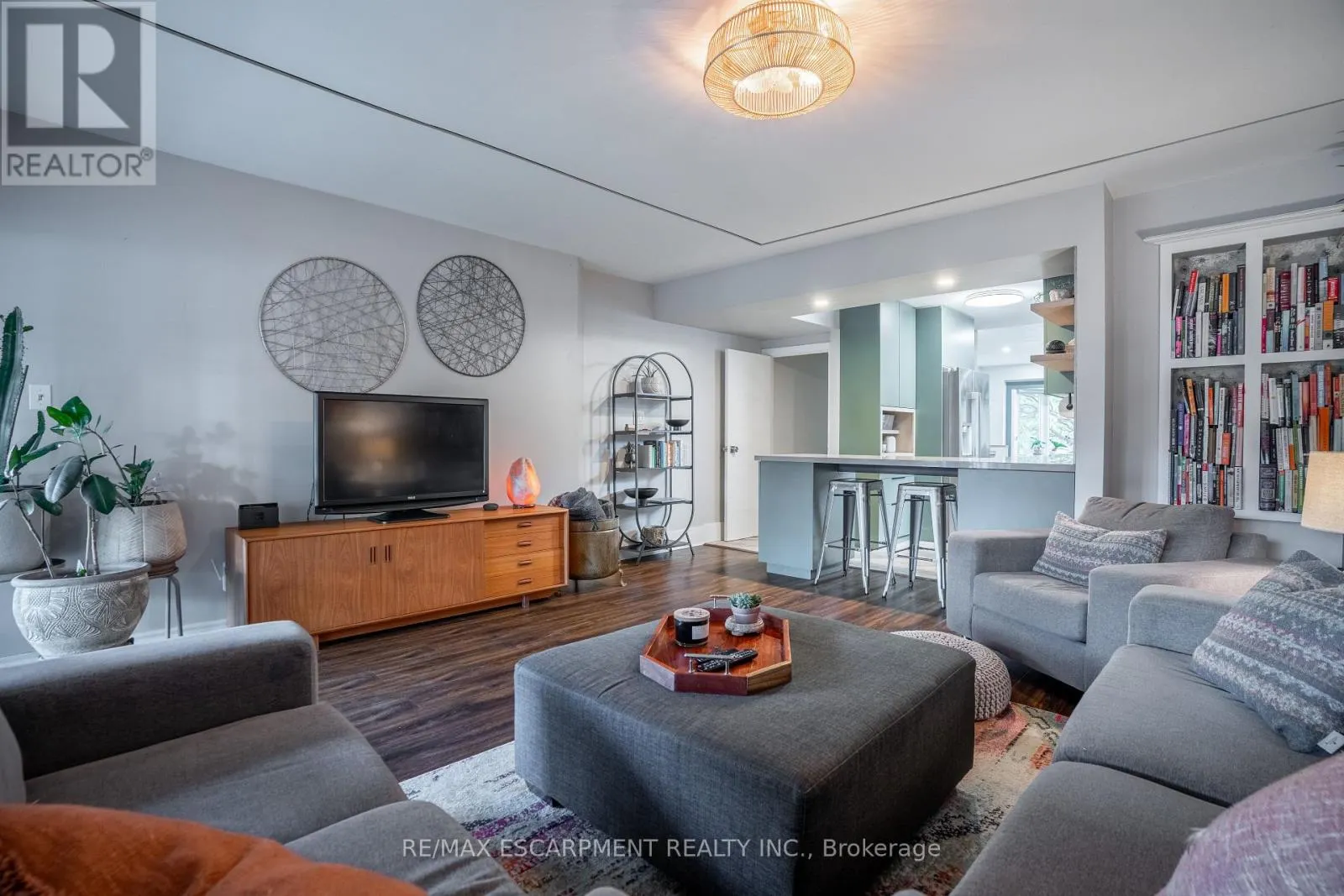 128 EAST 17TH STREET