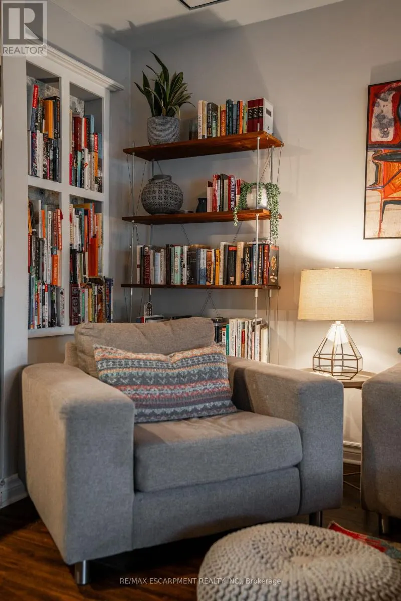 128 EAST 17TH STREET