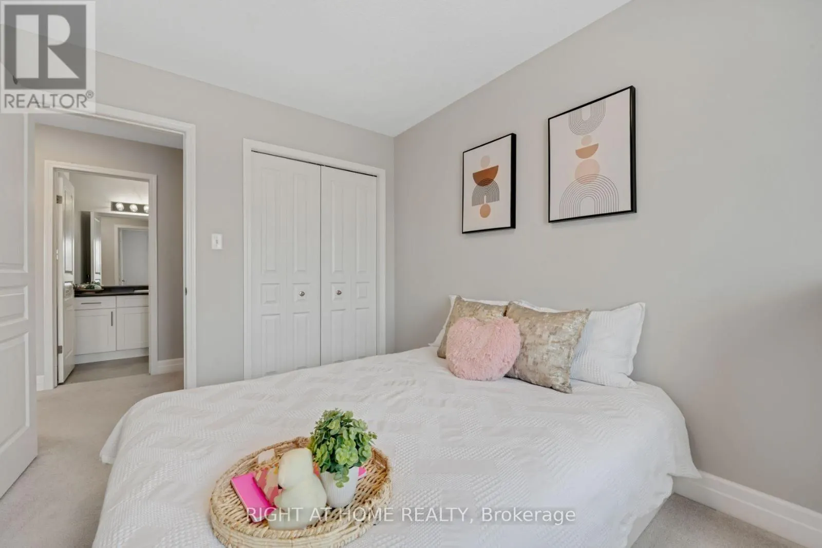 63 GRAND FLATS TRAIL