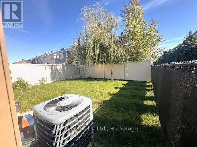 521 HONEYLOCUST AVENUE