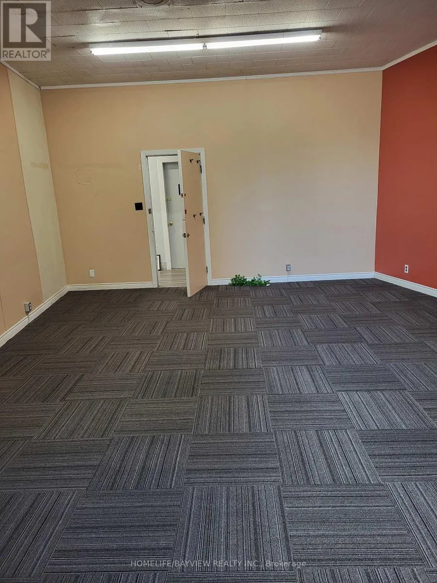 210 - 377 FRONT STREET