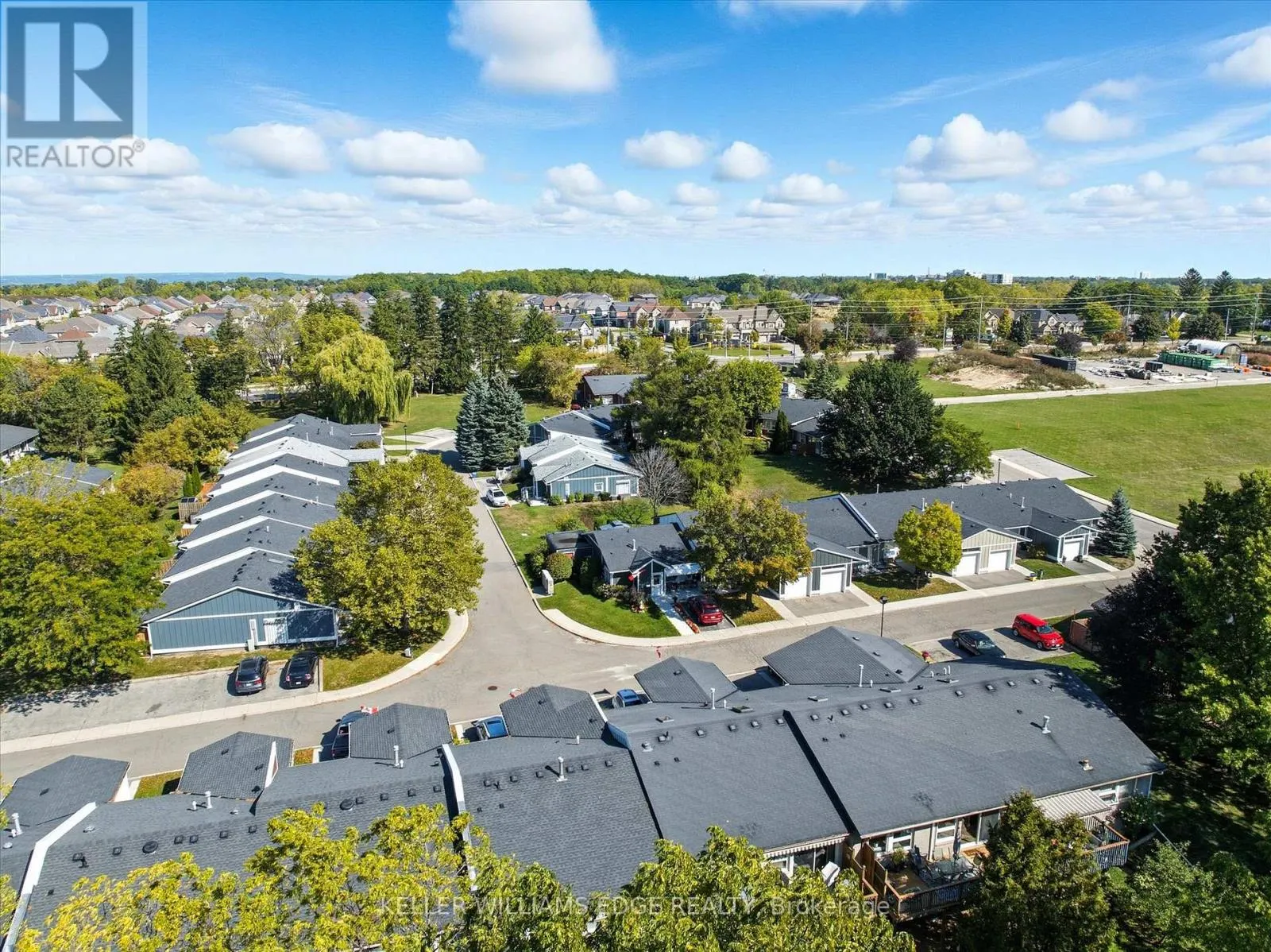 34 CARDINAL MINDSZENTY BOULEVARD