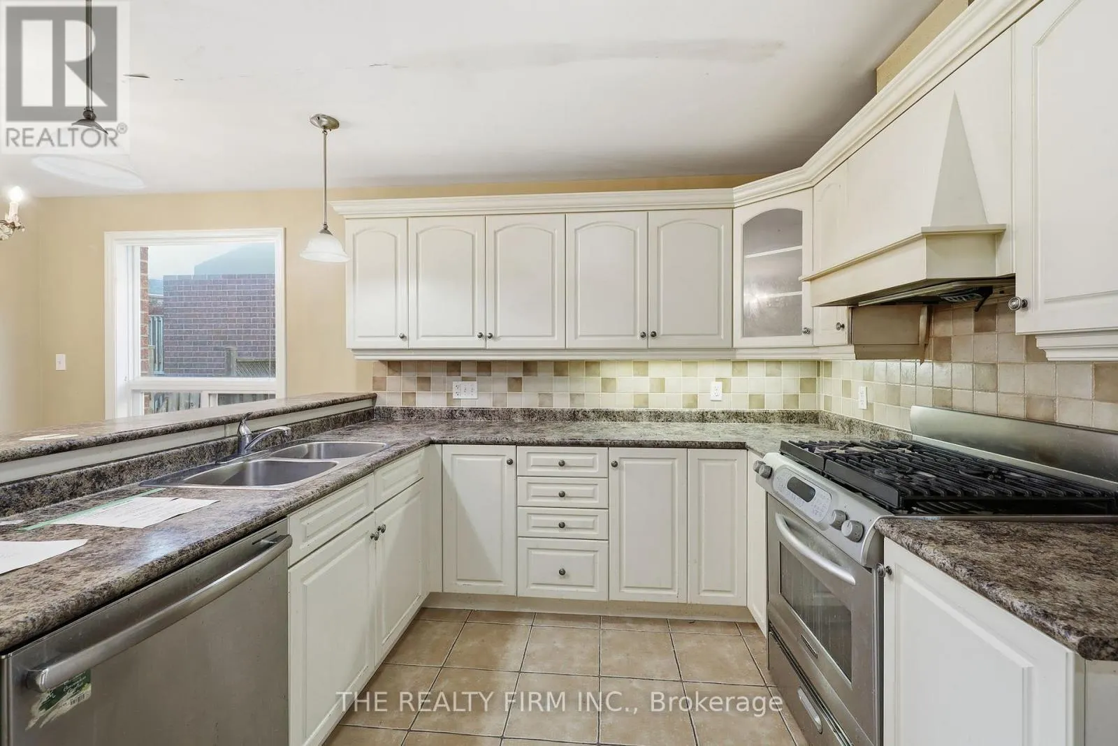 1012 OAKCROSSING ROAD