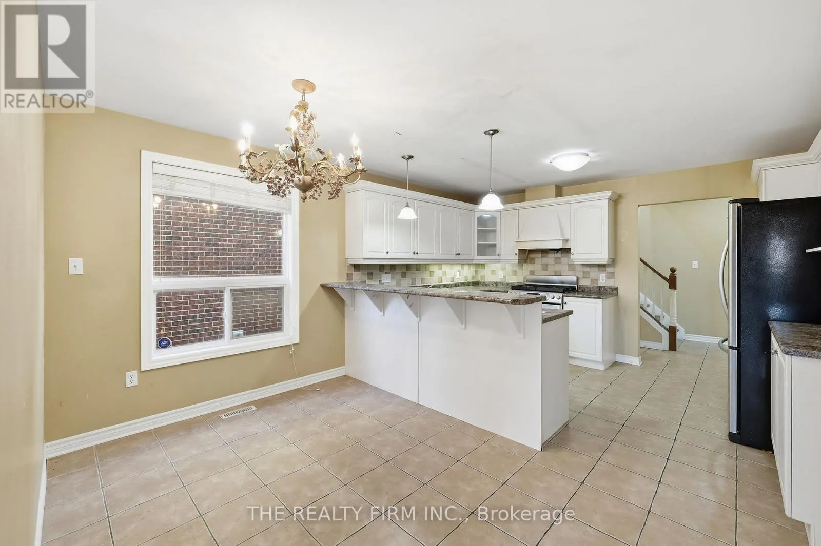 1012 OAKCROSSING ROAD