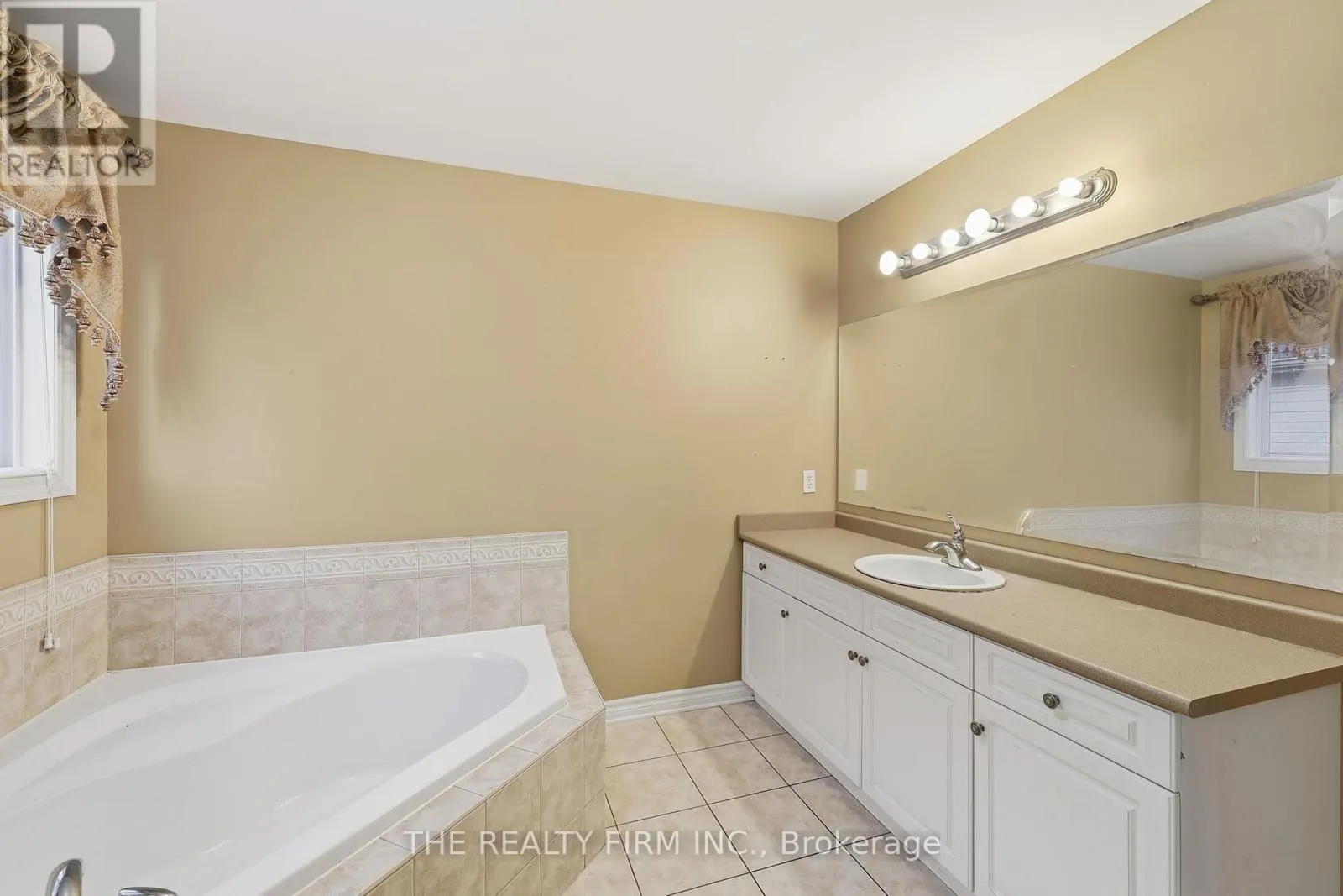 1012 OAKCROSSING ROAD