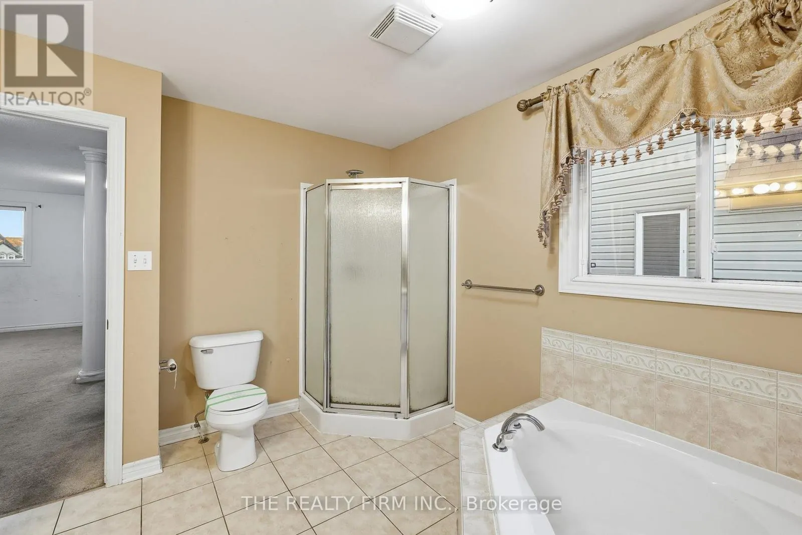 1012 OAKCROSSING ROAD