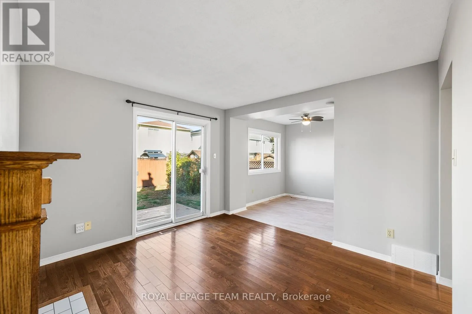 32 PEACOCK CRESCENT S