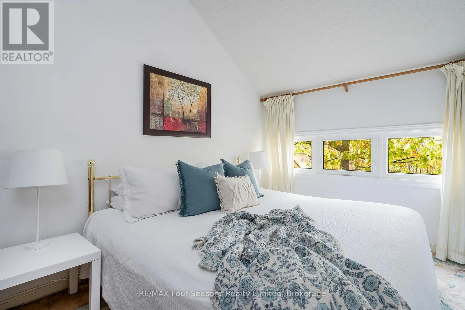 113 - 107 WINTERGREEN PLACE, #113