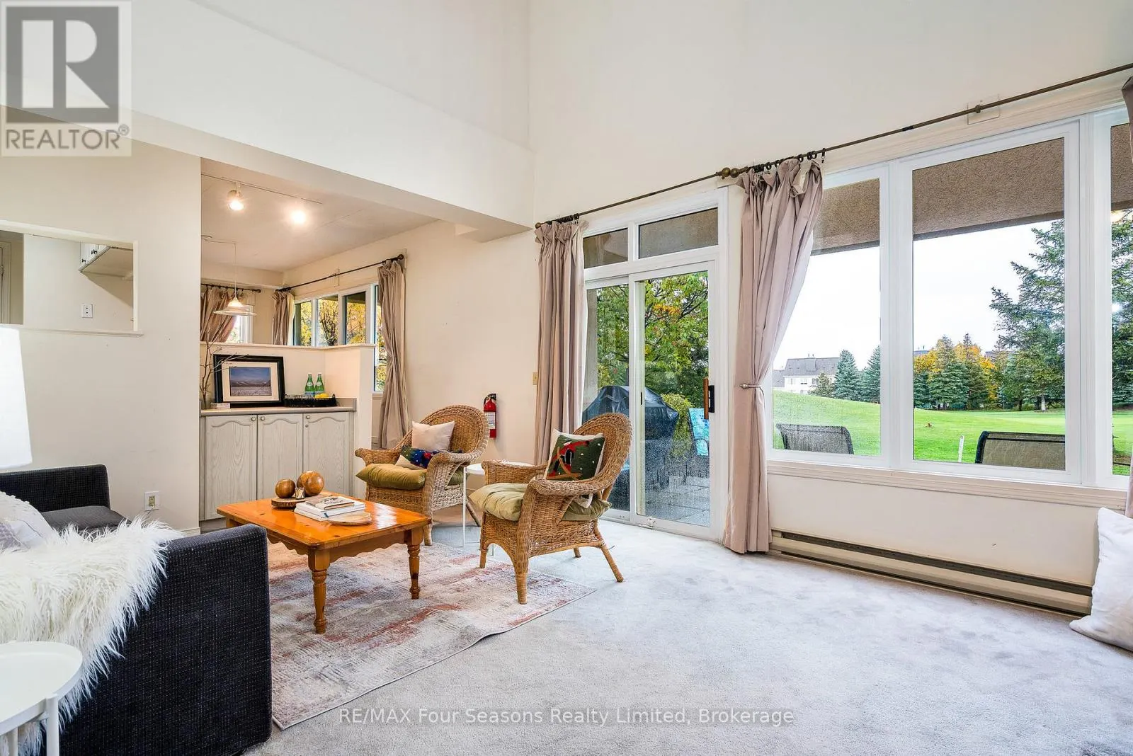 113 - 107 WINTERGREEN PLACE, #113