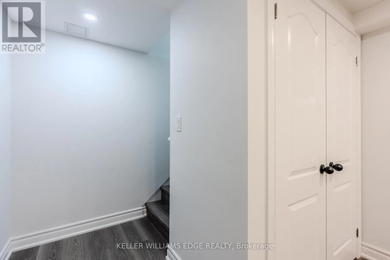 LOWER - 16 DOREEN COURT