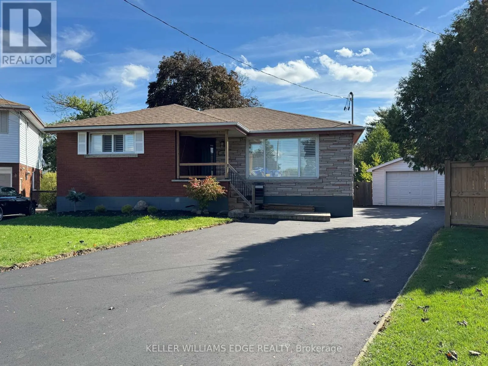 LOWER - 16 DOREEN COURT