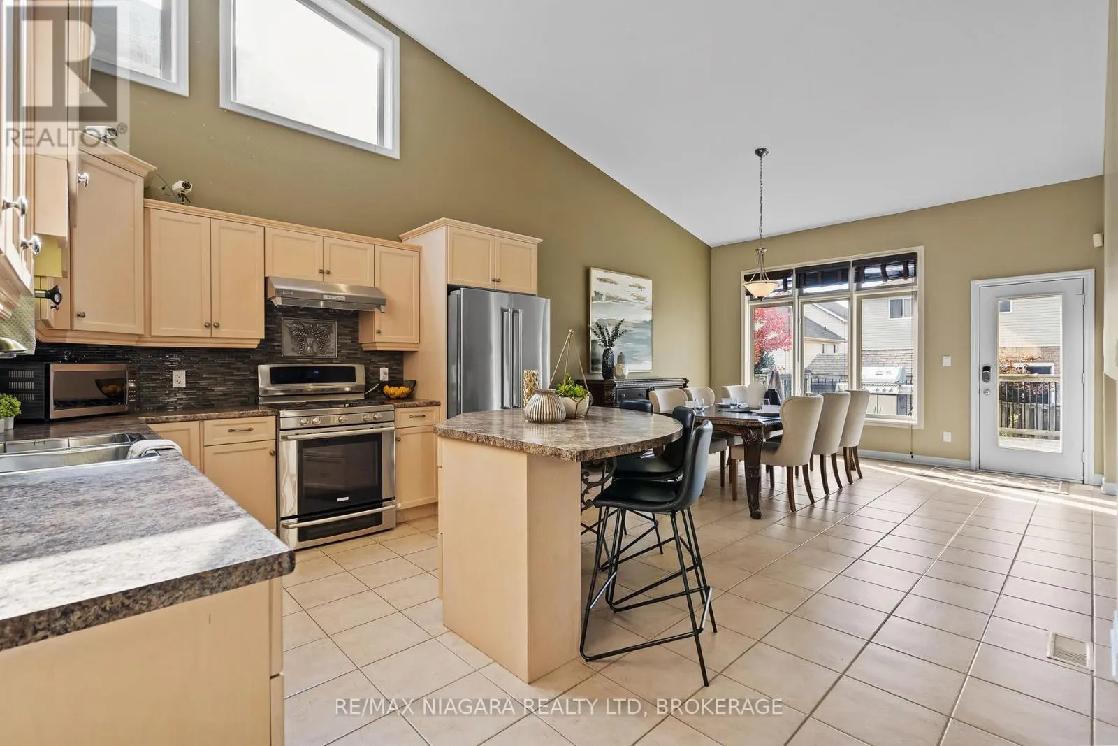 6877 COURTNEY CRESCENT