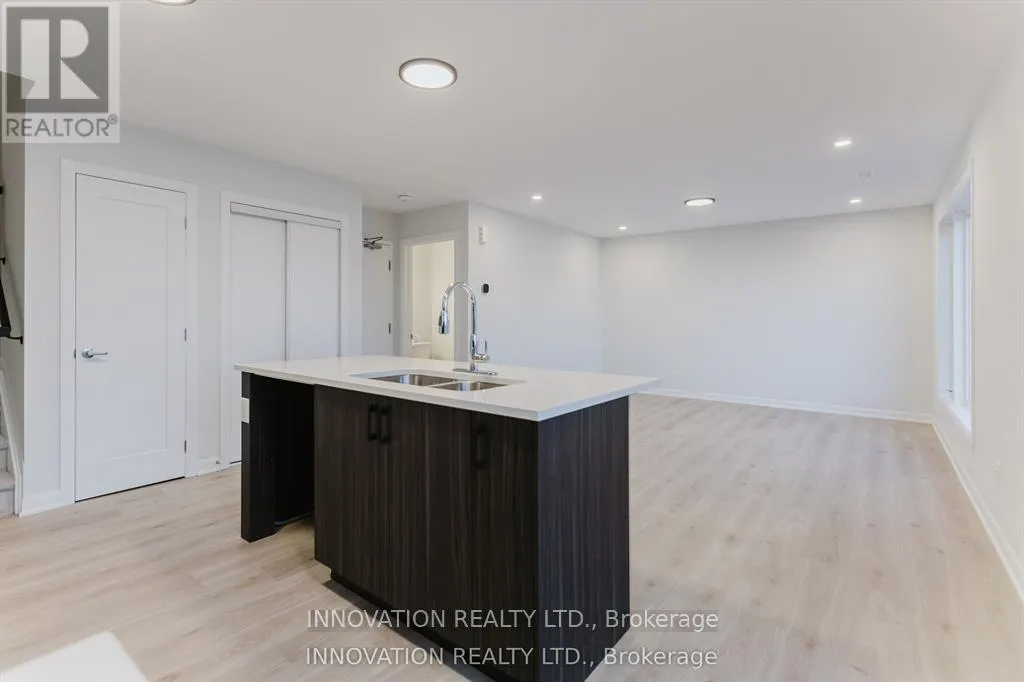 101 - UNIT #19 GLENROY GILBERT DRIVE