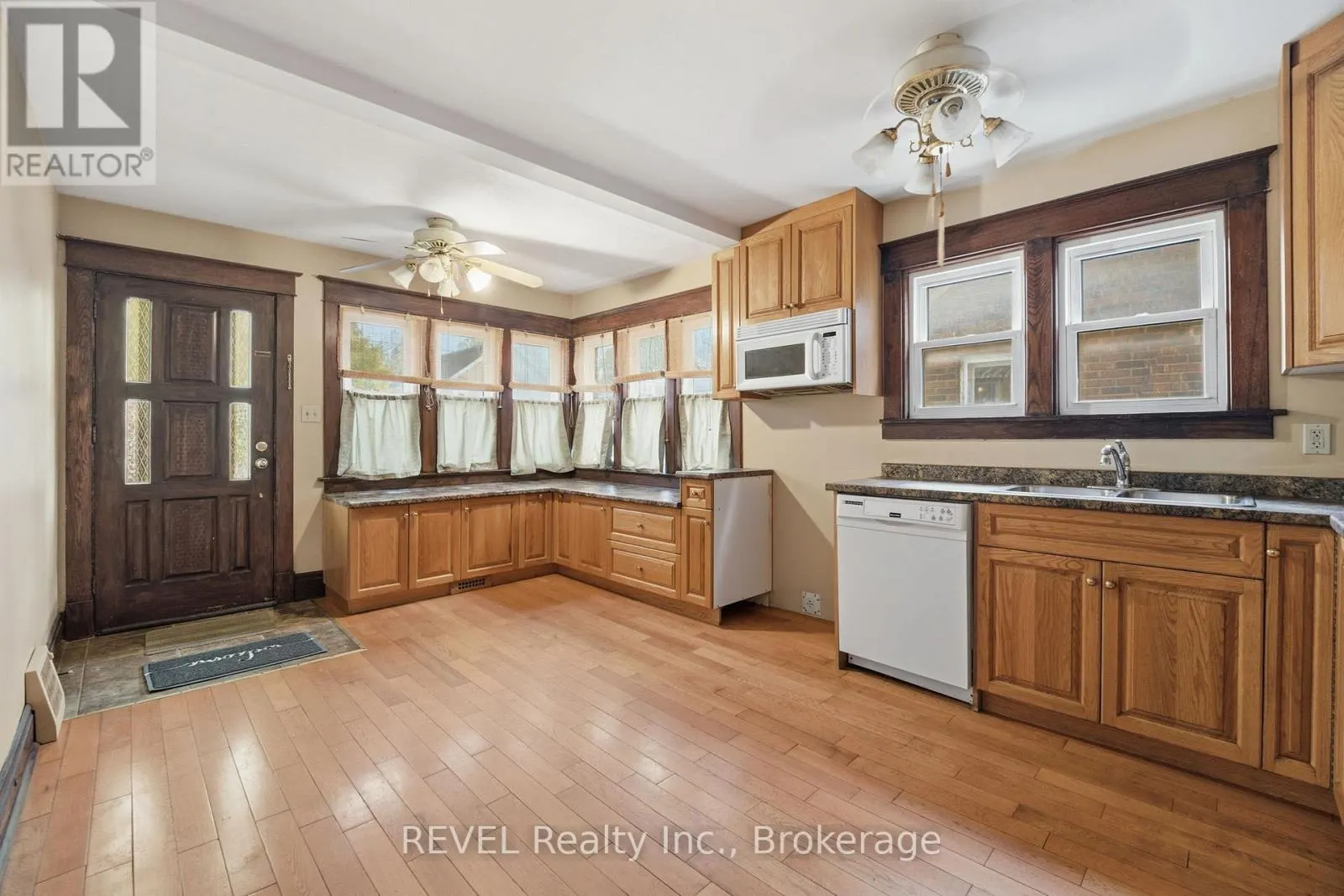 4988 MORRISON STREET