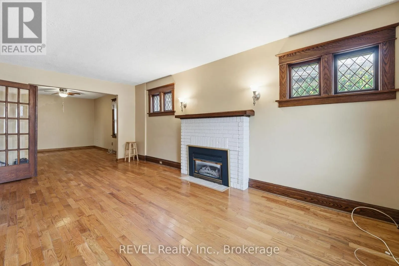 4988 MORRISON STREET