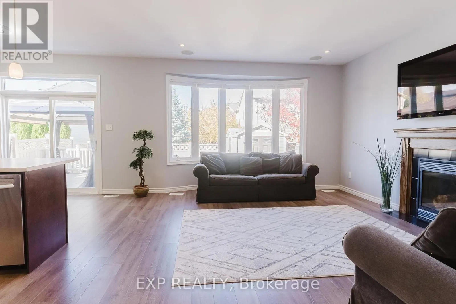 1821 MAPLE GROVE ROAD