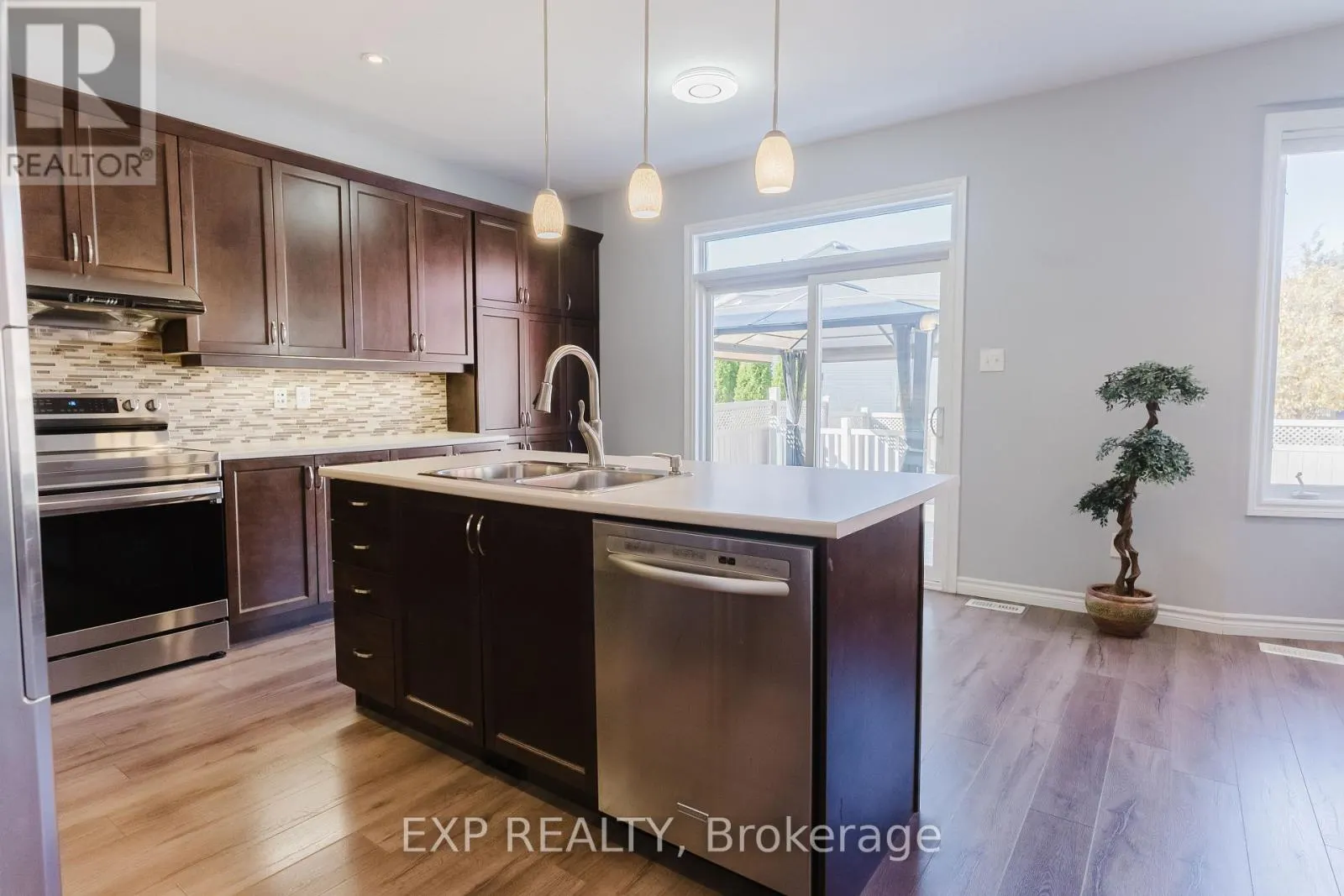 1821 MAPLE GROVE ROAD