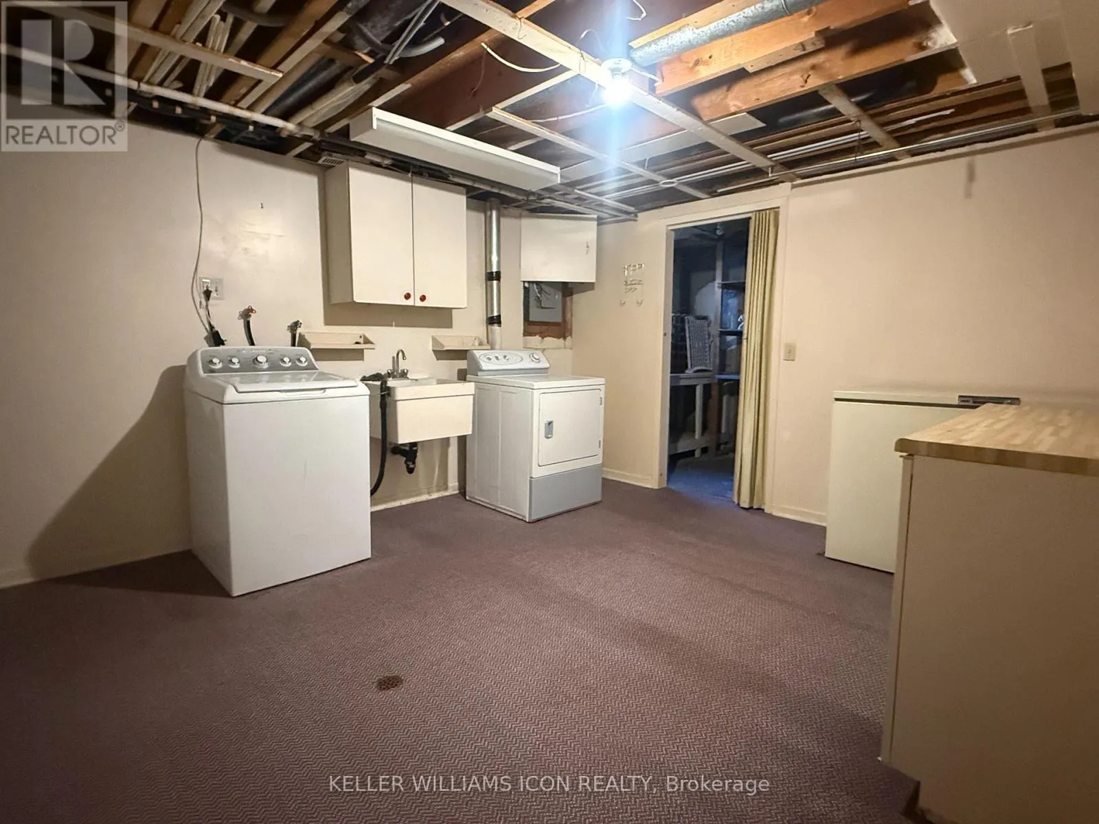 2098 FILLMORE CRESCENT