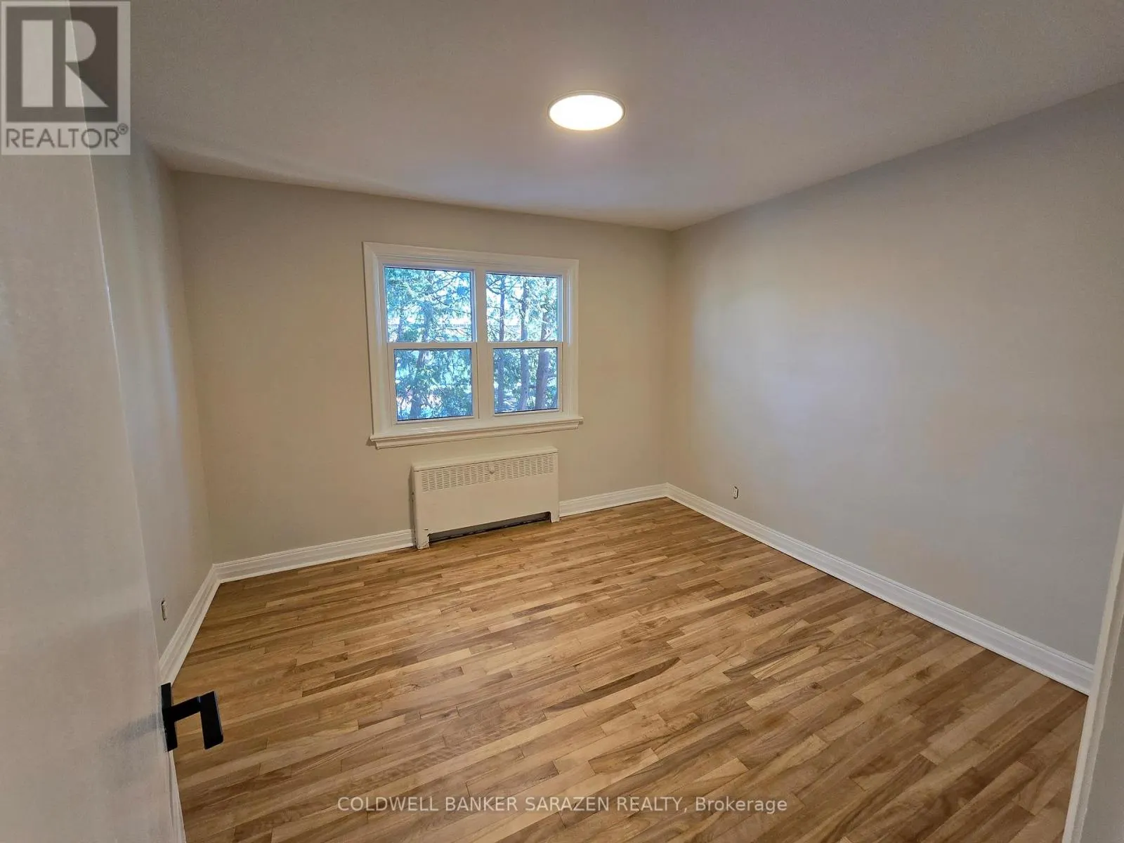 2 - 33 COUPAL STREET