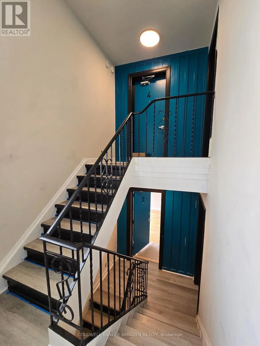 2 - 33 COUPAL STREET