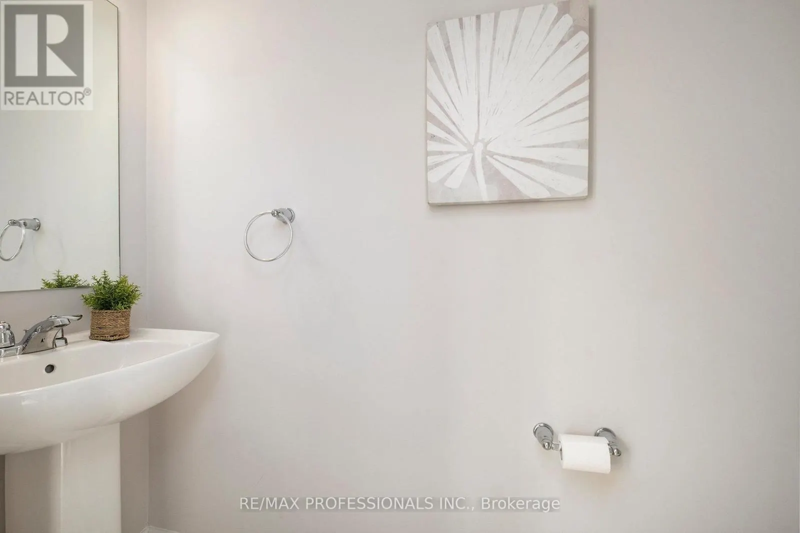 2241 WATERCOLOURS WAY